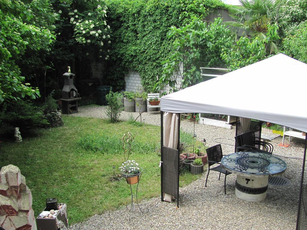 Kiki'S B&B Basel Phòng bức ảnh